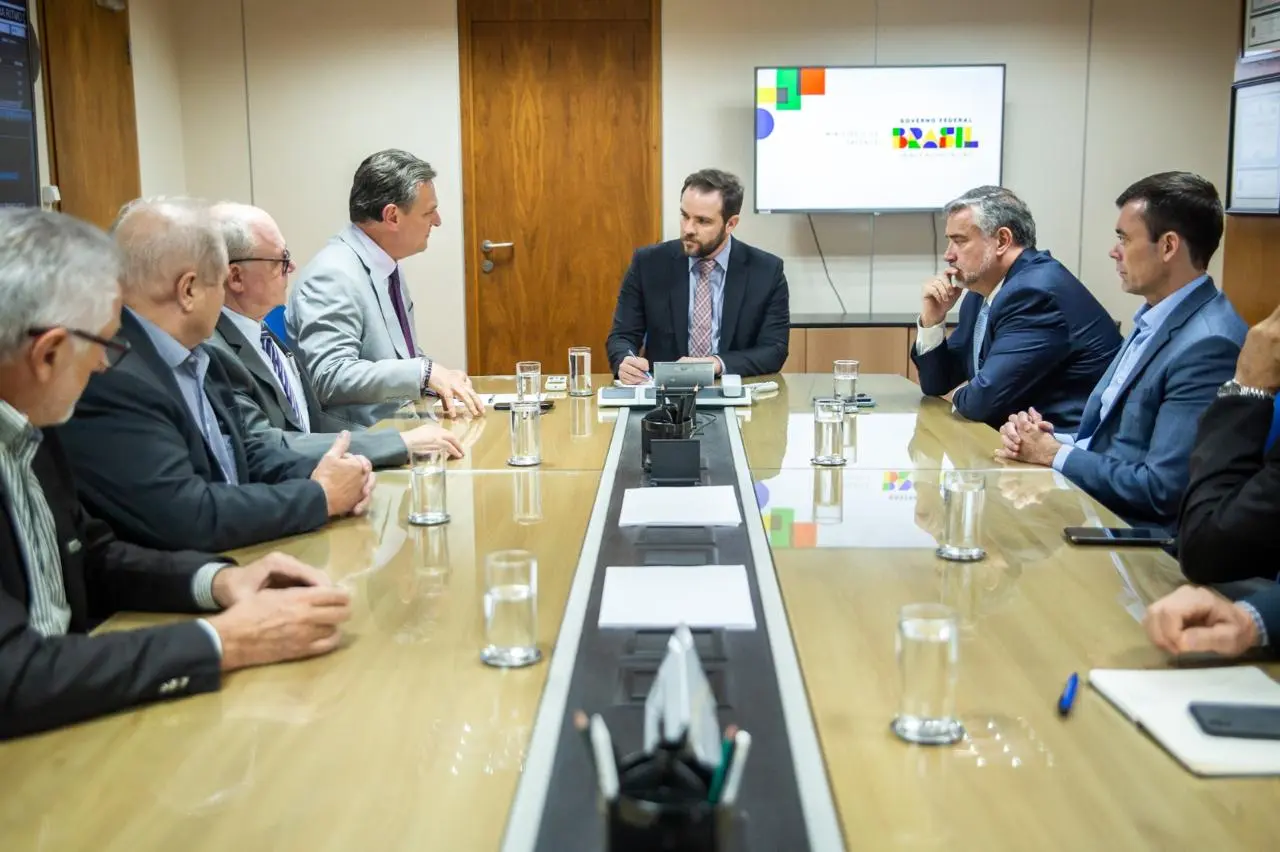 Tania Zanella participou de reunião com Dario Durigan, secretário-executivo do Ministério da Fazenda