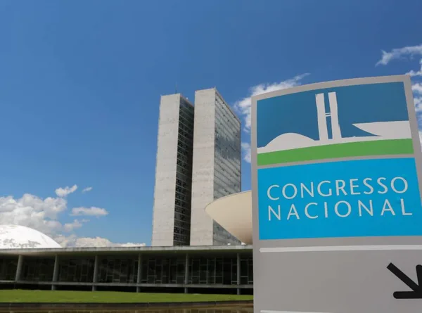 Congresso derruba veto da desoneração
