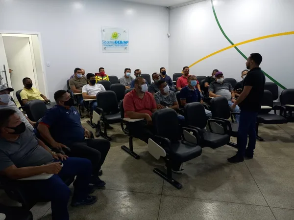 OCB-AP auxilia caçambeiros a criar a COOPCARGA