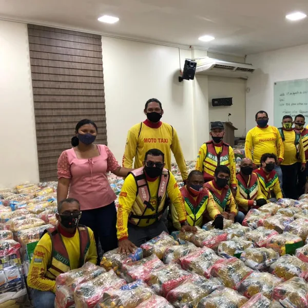Projeto social “Cooperativismo Solidário, ajude quem precisa!” doa 600 cestas básicas à COOPMOTO