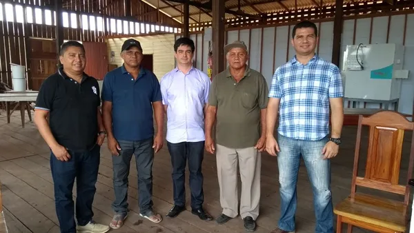 Cooperativa COOPMOVEIS participa da Feira de Negócios do Jari