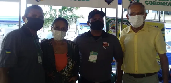 Cooperativas do ramo trabalho, produção e serviços mostram força na 1ª EXPOCOOP