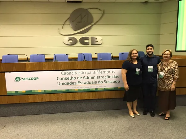Conselheiros do Sescoop-AP participam de capacitação em Brasília