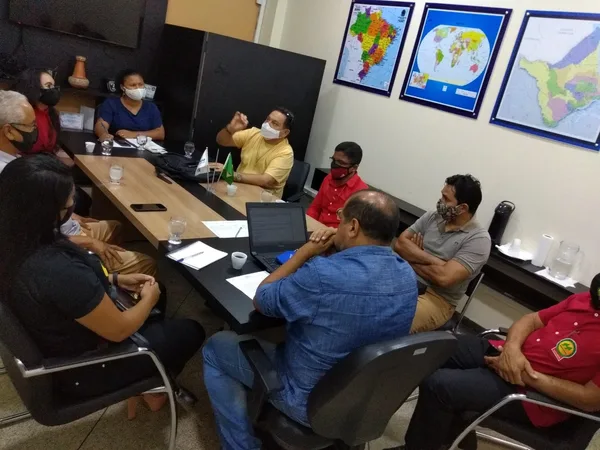 Sistema OCB-AP reúne com representantes das Cooperativas do Ramo transporte localizadas na cidade de Macapá