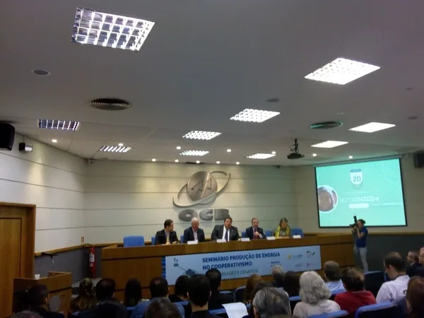 Sistema OCB-AP participa de Seminário em Brasília sobre Produção de Energia Renovável no Cooperativismo